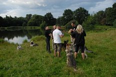 DSC_0206 Tratschen und leckere Sachen zu sich nehmen...